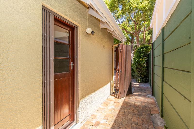 3 Bedroom Property for Sale in Bergvliet Western Cape